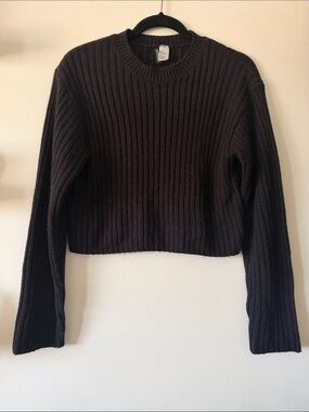 Divided H&M|Black Ribbed Cropped Minimalist Crewneck Sweater|Small|EUC